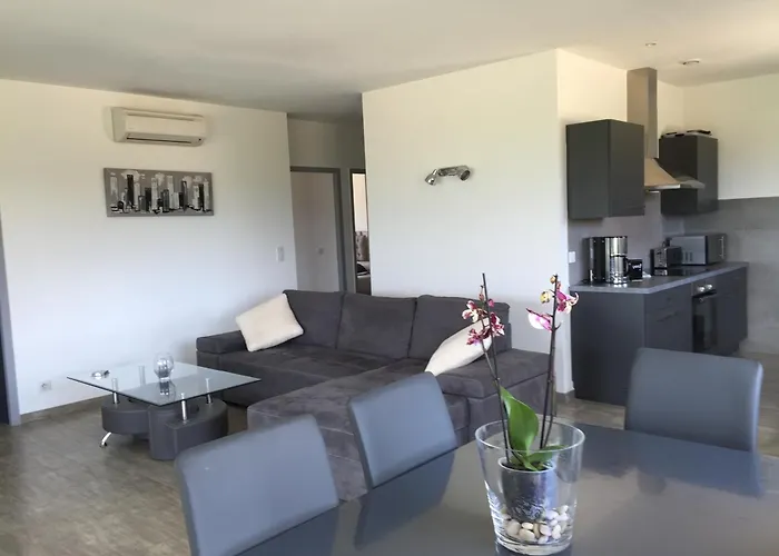 Locations I Carboni - 3 *